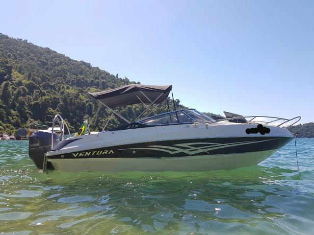 Lancha Ventura 215 cabin + 2 carretinha e Gps