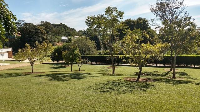 Vendo maravilhosa chácara em condomínio com frente para lago - Foto 4