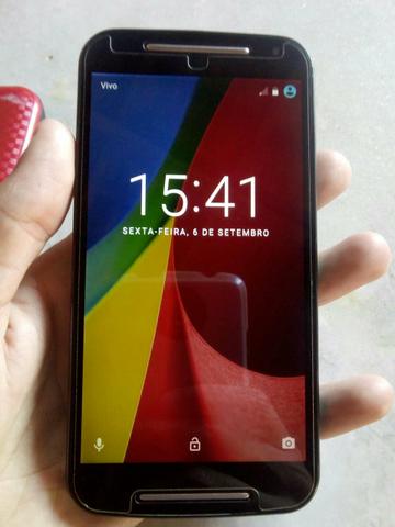 Moto g2 bem conservado