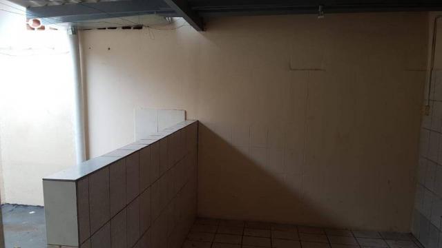 Casa com 3 dormitórios para alugar, 75 m² por R$ 700/mês - Jardim Jequitibá - Presidente P - Foto 4