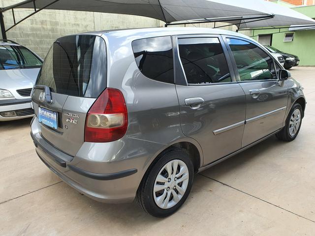 Honda Fit Lx Ano 2005 - Foto 5