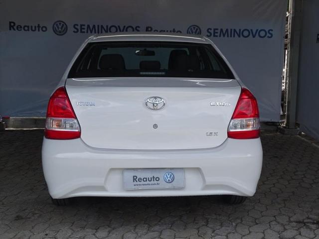Toyota Etios 1.5 x Sedan 16v - Foto 12