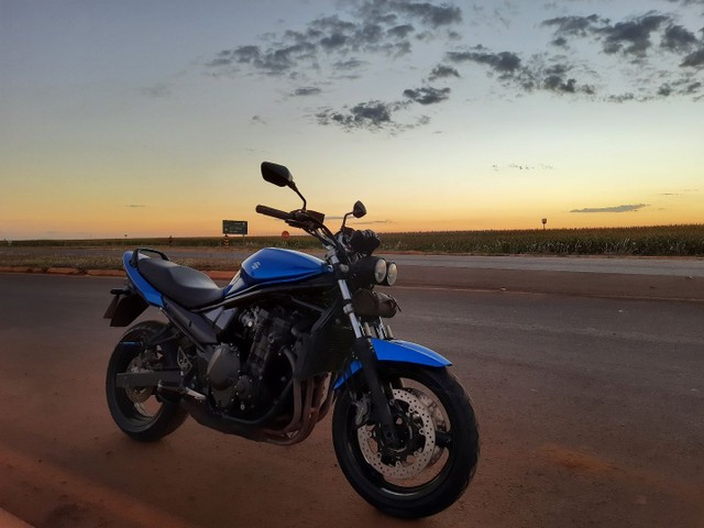 SUZUKI GSX 650F 2013 INJEÇÃO, IPVA21 PAGO, 24MIL KM RODADOS