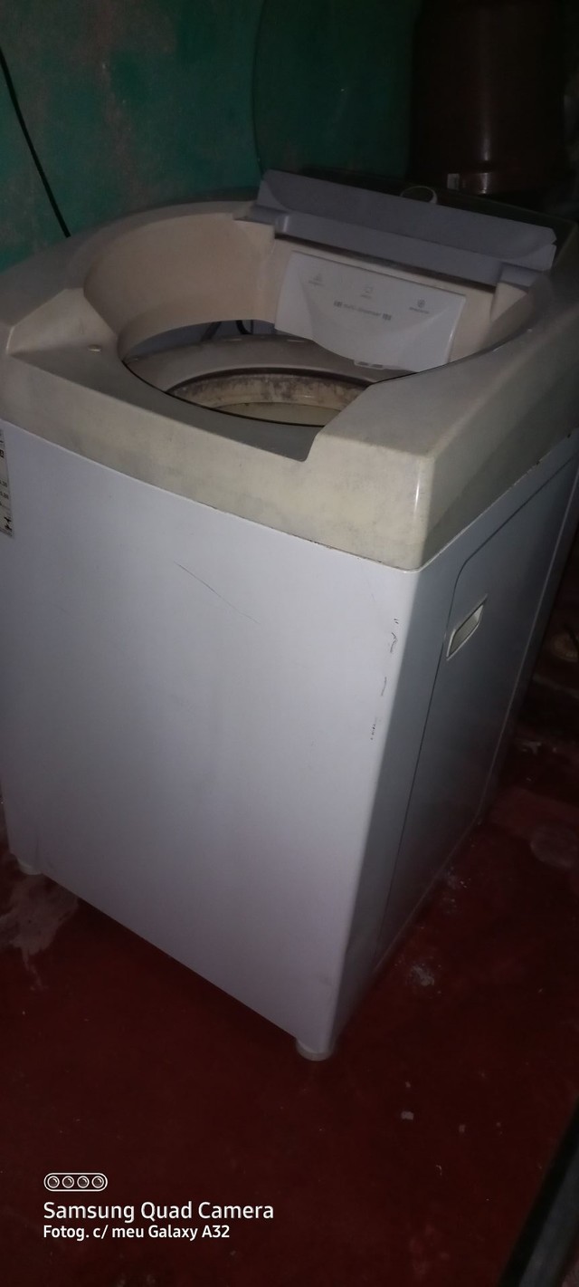 Maquina de lavar 11 kilos usada mais funciona perfeitamente  - Foto 3