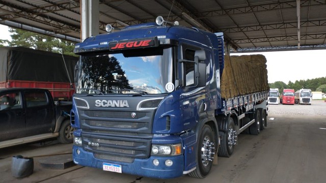 SCANIA 4º EIXO