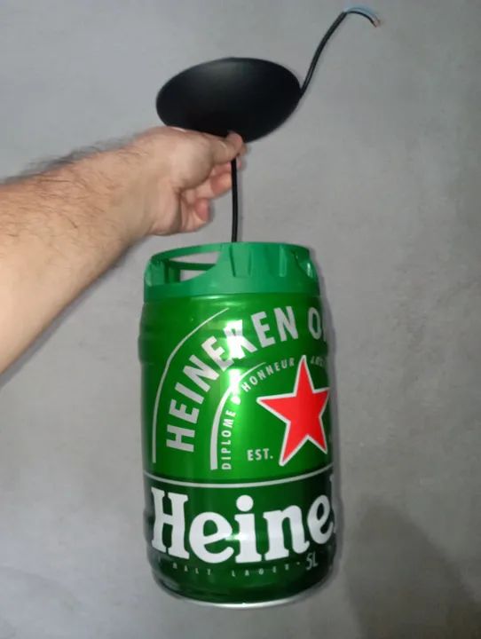 Luminária Criativa de Barril de Cerveja Heineken - Foto 5
