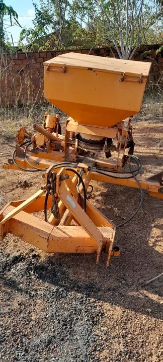 85 mil Cbt e implementos (63 9  * ) - Foto 5