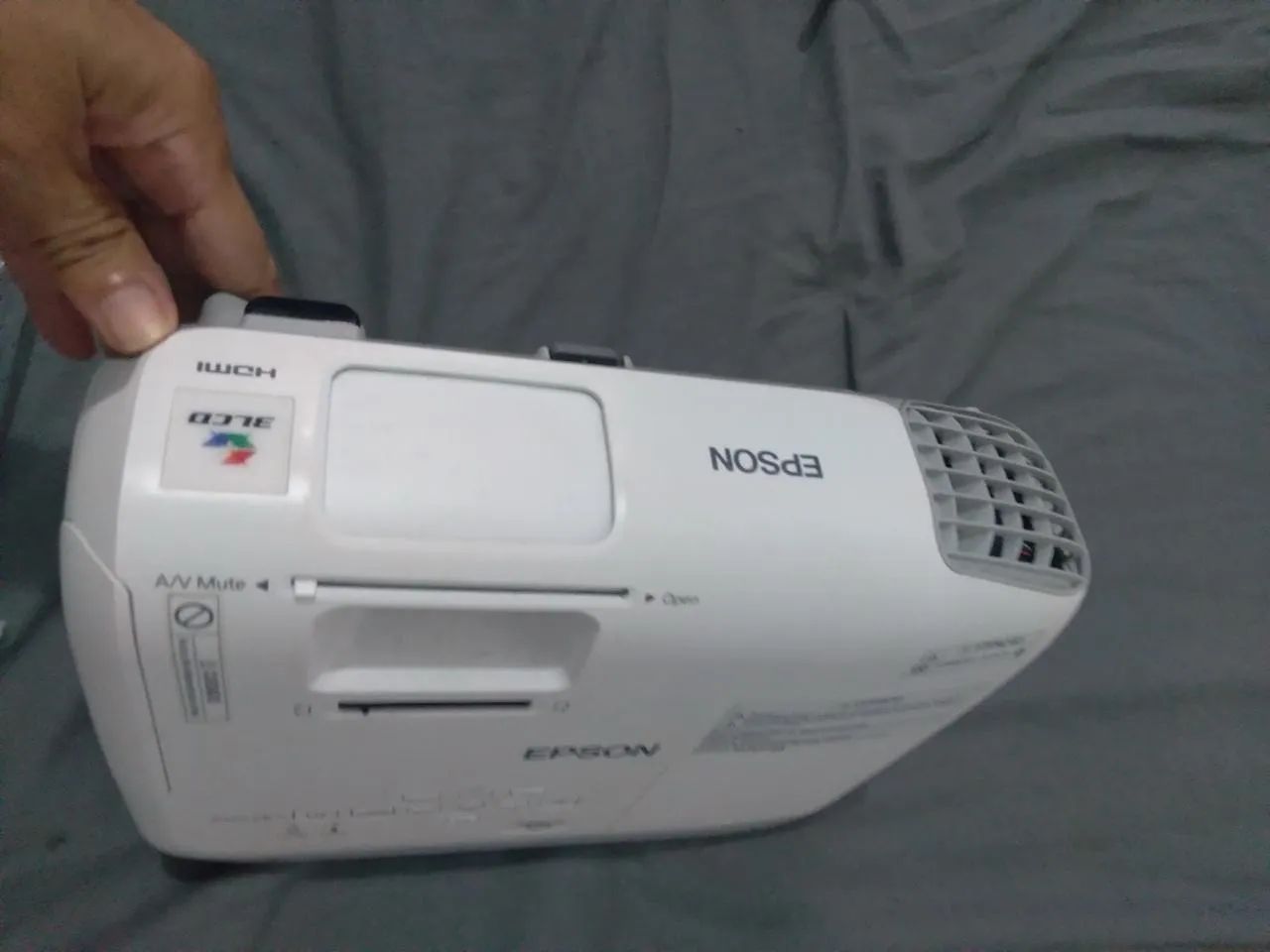 Datashow  novo completo todo direitinho perfeito estado pouco uso! - Foto 6