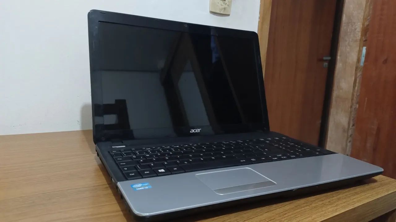 Notebook Acer Core i3 de 2.2 ghz + S S D  360  +   16 gb ddr3l 1600mhz  + bateria dura 2 h