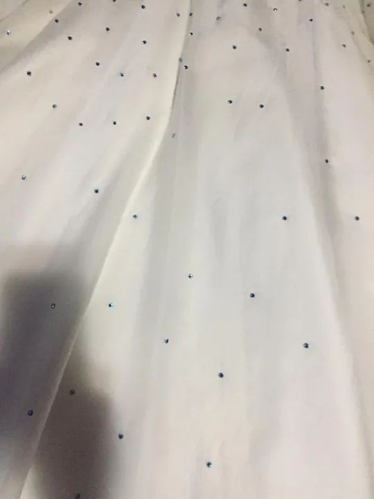 Vestido de festa branco com pedrarias azul by Stella Rocha - Foto 2