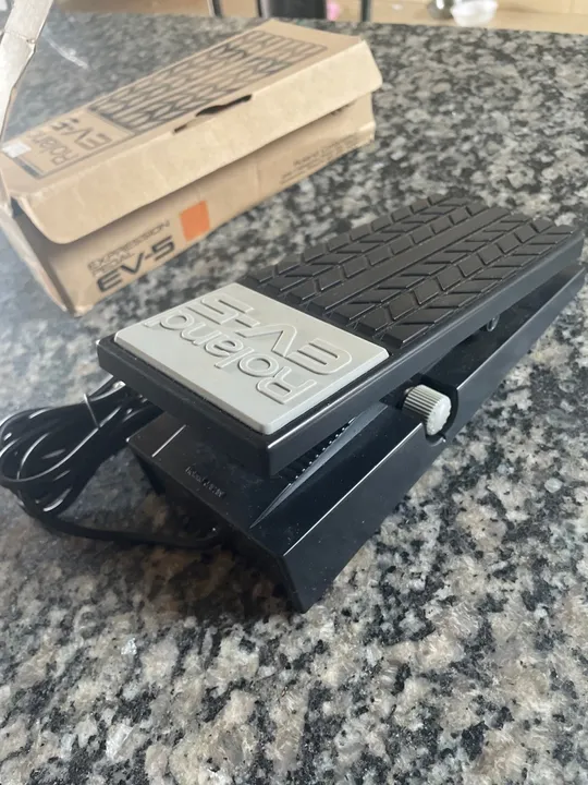 Pedal Volume/Expressão Roland EV-5