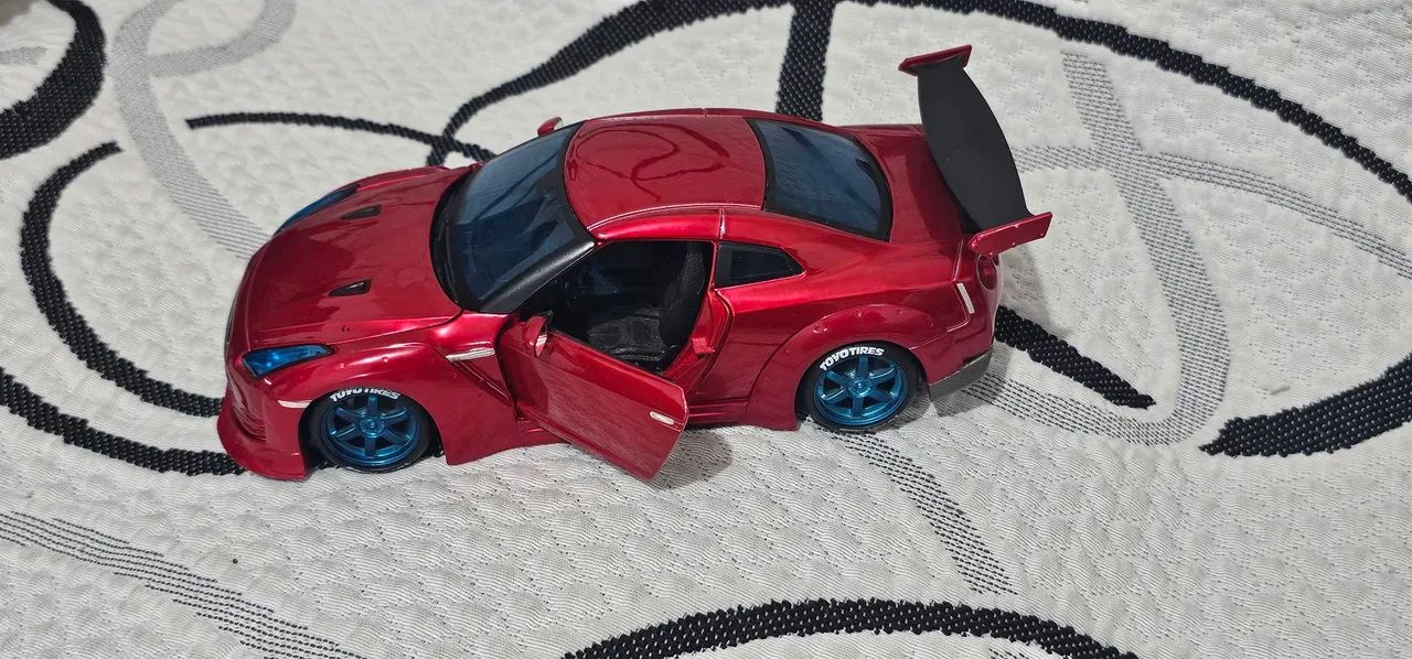 NISSAN GTR ITEM PARA COLECIONADOR IMPECÁVEL