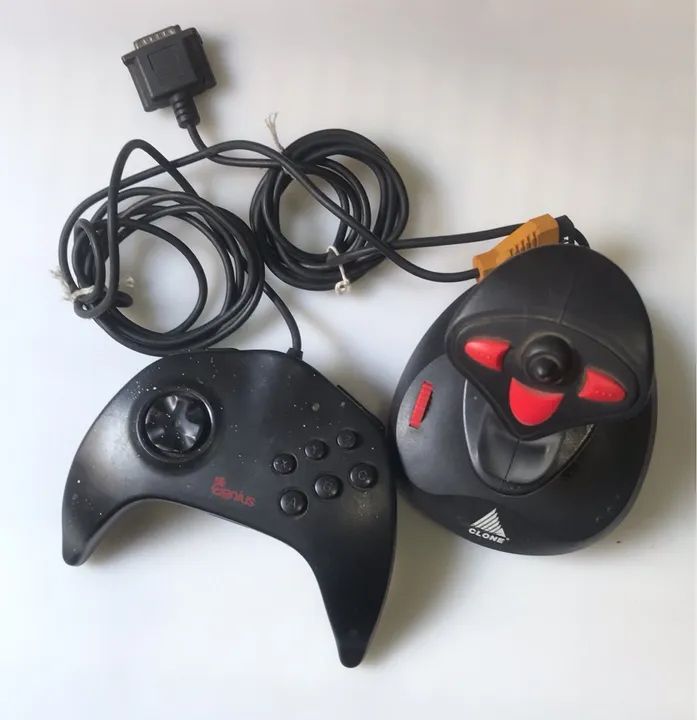 2 controles para computador