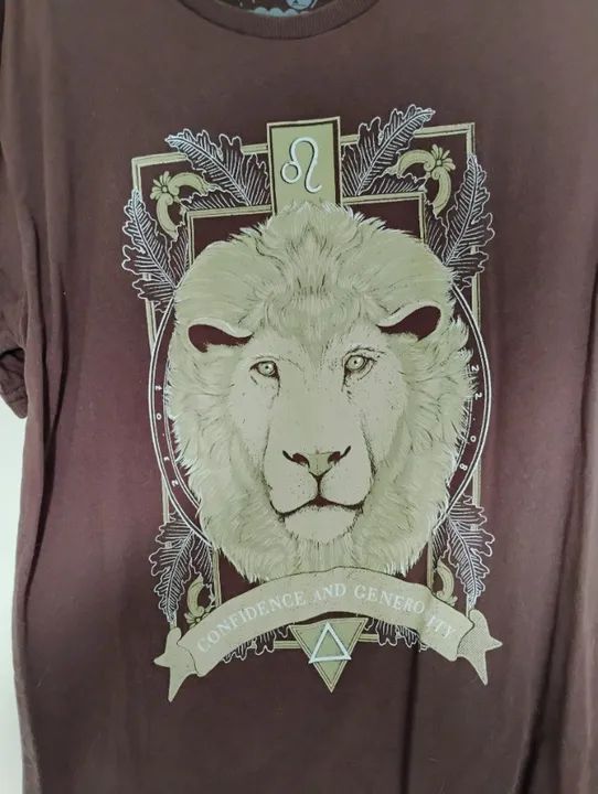 Camiseta Signo de Leão - P