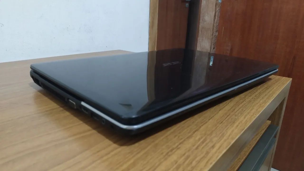 Notebook Acer Core i3 de 2.2 ghz + S S D  360  +   16 gb ddr3l 1600mhz  + bateria dura 2 h - Foto 4