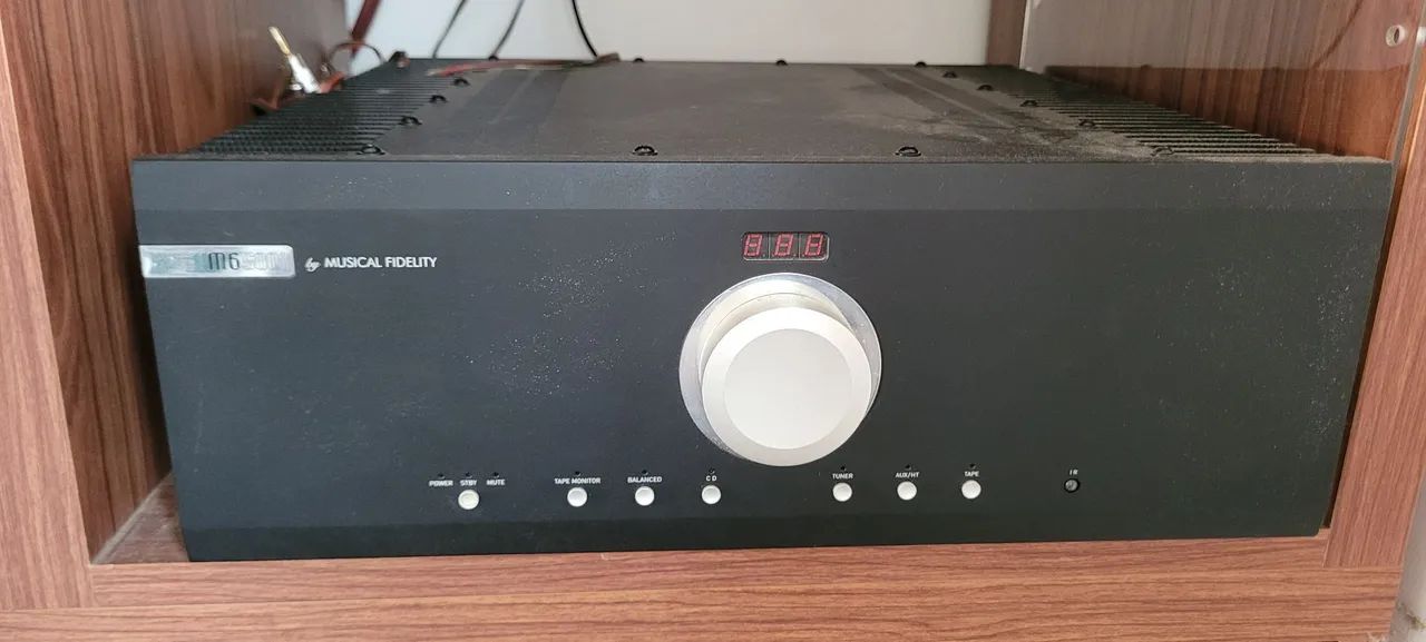 Musical Fidelity M6 500i High-Fidelity Amplifier
