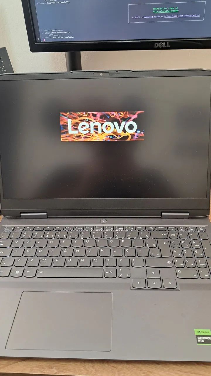 Notebook gamer Lenovo LOQ rxt 2050