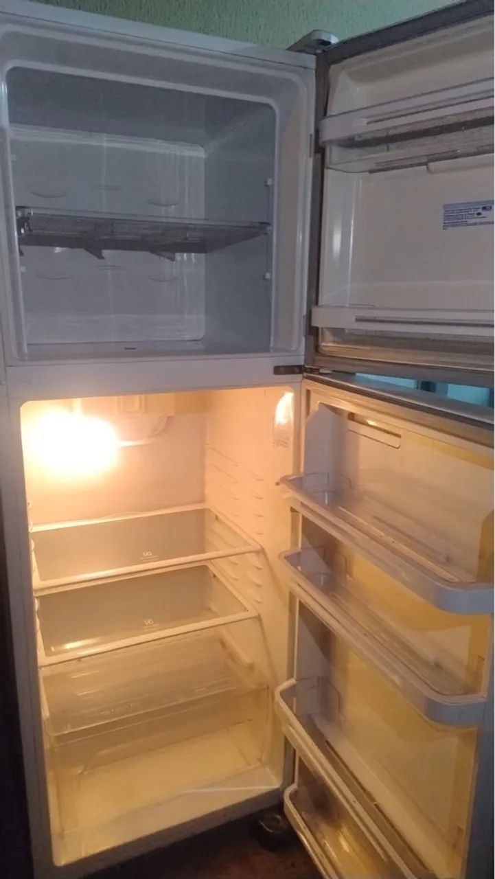 Geladeira eletrolux ( Não aceito oferto )  - Foto 5
