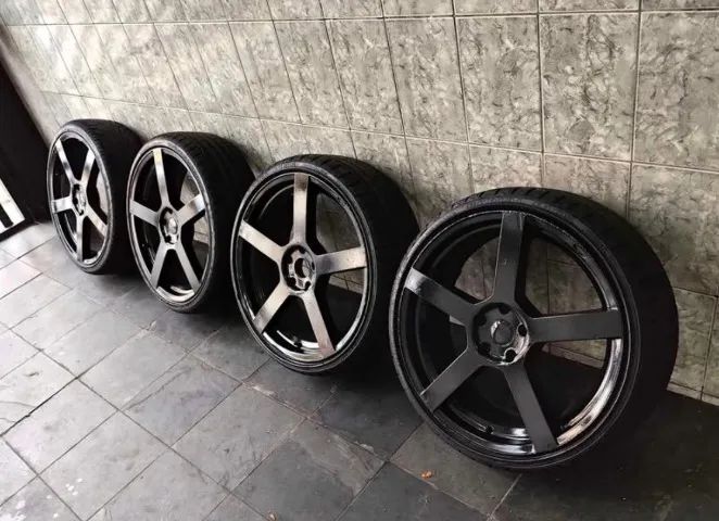 Rodas aro 20 TSW c/pneus 225/30 - Furacão 5x108 e 5x110 - Foto 4