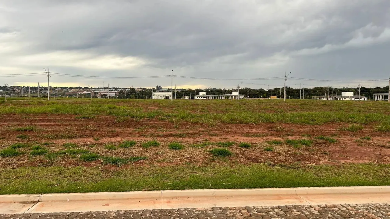 Terreno em Condomínio - Terras Alpha