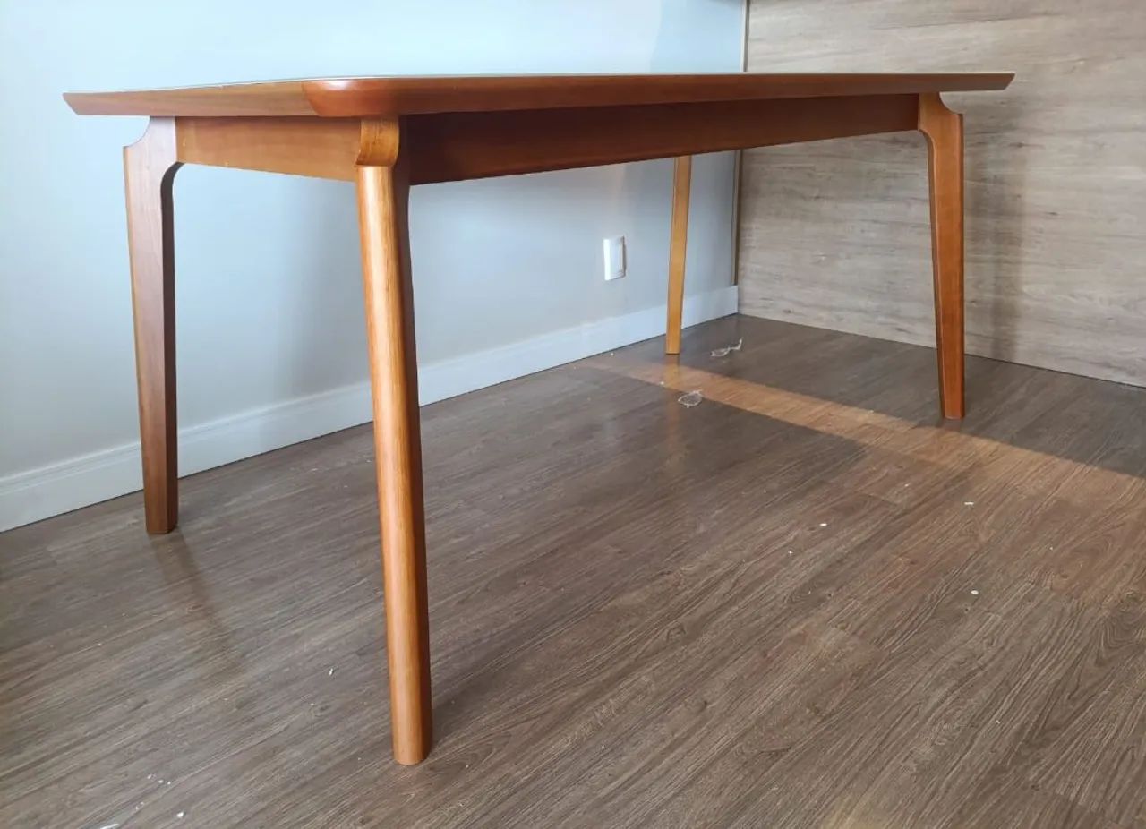 Mesa de Jantar Elegante e Funcional em madeira maciça aranha  - Foto 2