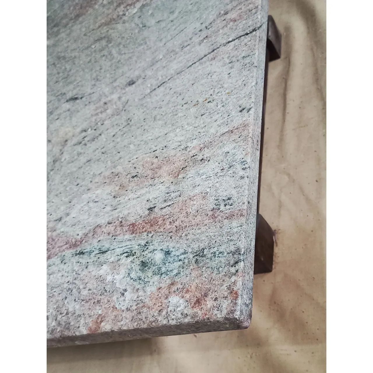 Tampo para mesa de granito raissa sem a base.64840794880769121