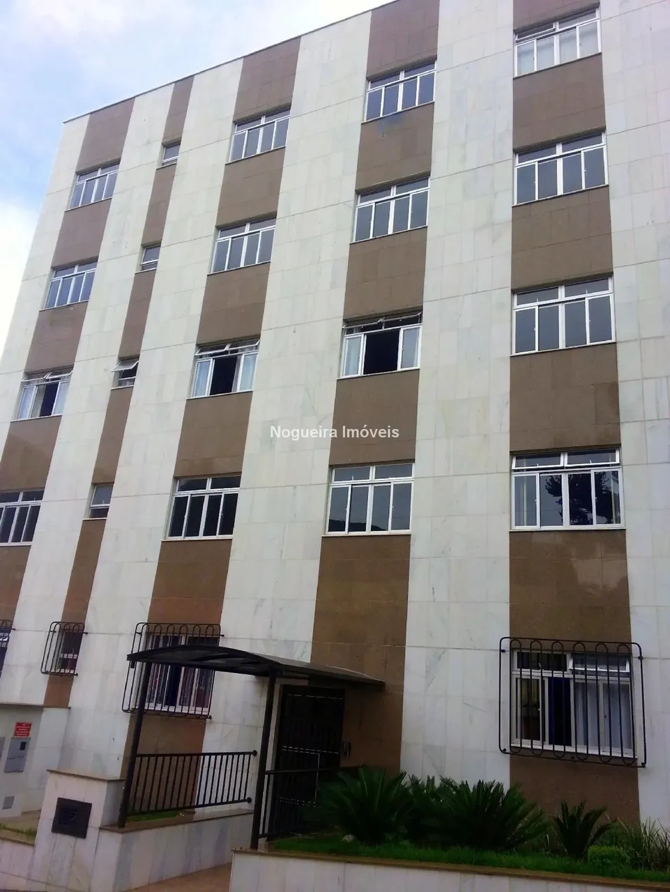 Oportunidade imperdível no Centro de Juiz de Fora!