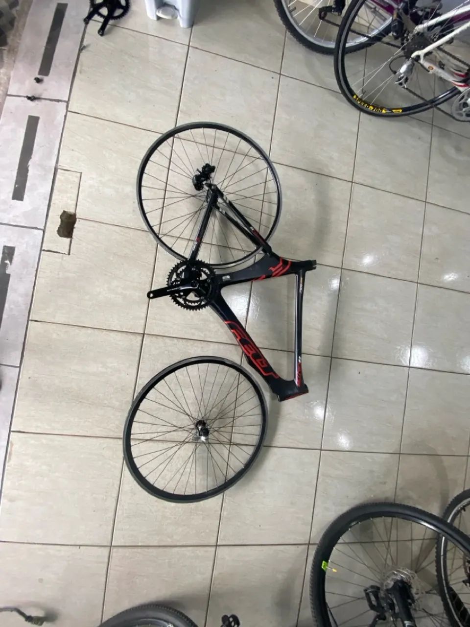 Bike felt b2 e b16 pra terminar de montar