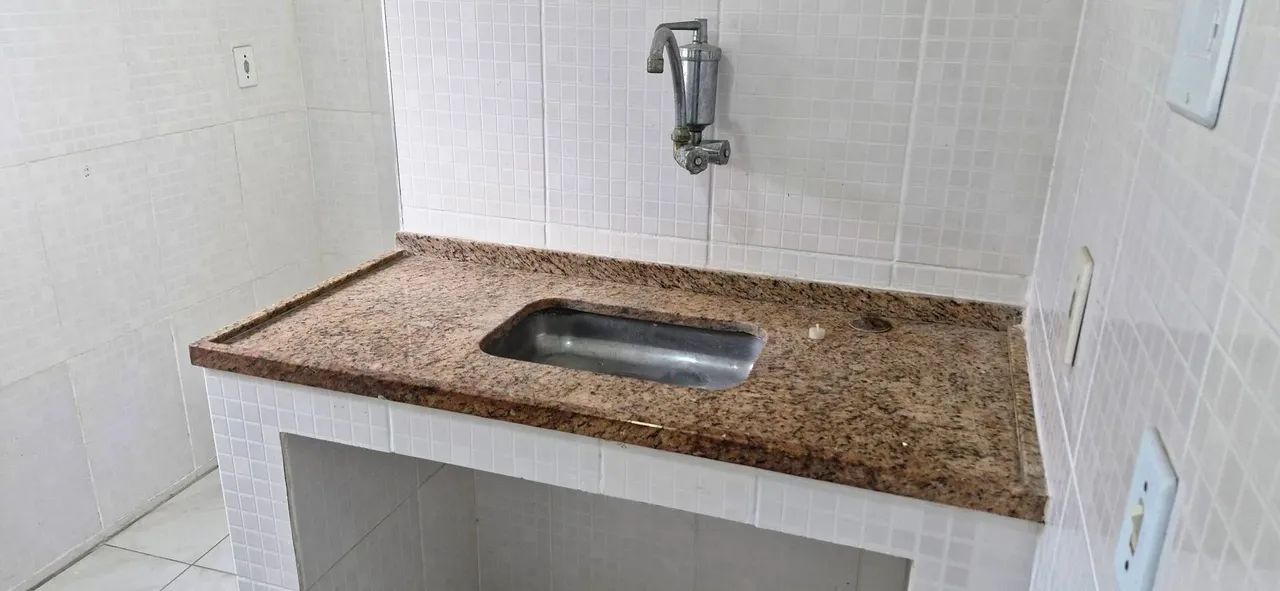 Apartamento aconchegante com 02 quartos para locação no bairro de Campo Grande, Rio de Jan - Foto 3