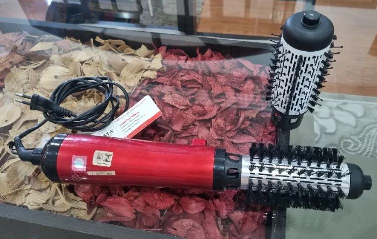 Escova de Cabelo GAMA Professional Ceramic Turbo Ion Rotating (Usada, Ótimo estado) - Foto 3