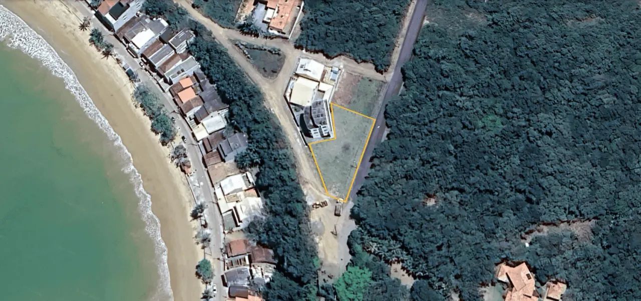 Lote 874 m² em Ubu, amplo e bem localizado