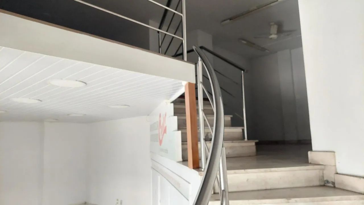 Loja Centro, ampla, 92 m² - excelente ponto comercial, início Rua IRmãos D'angelo - Petróp - Foto 9