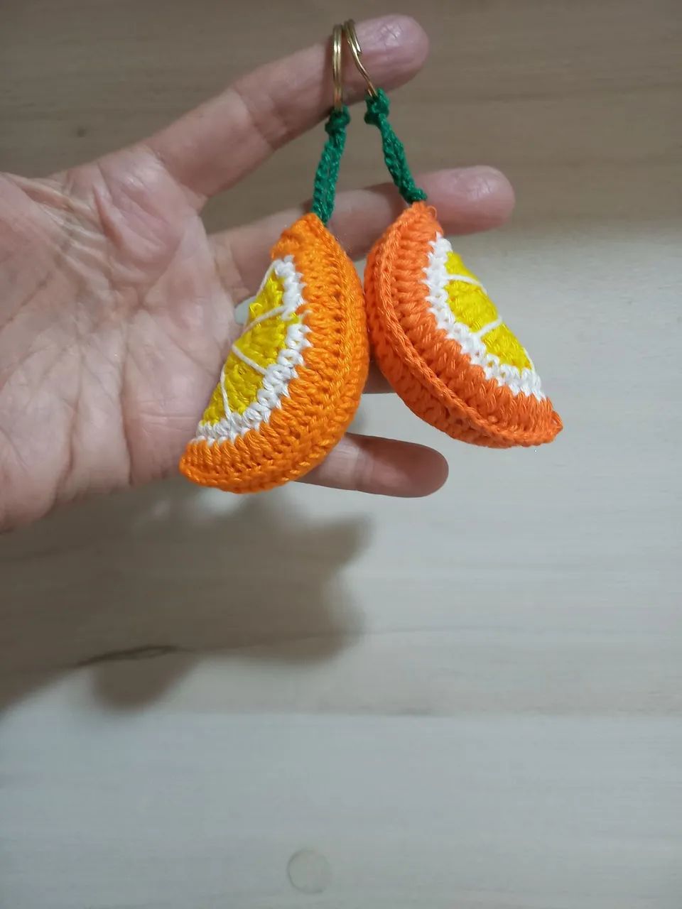 Chaveiro de Tricô Formato Laranja - Foto 3