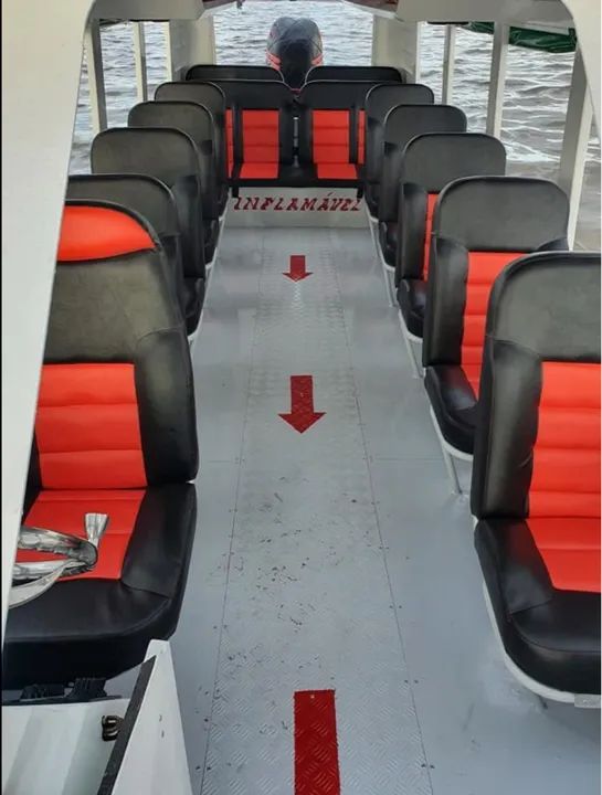 Lancha para até 18 pessoas - Foto 6