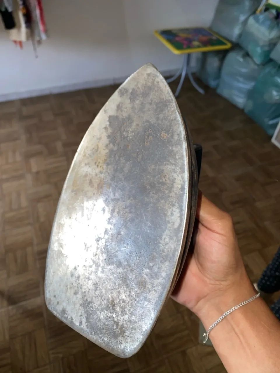 Ferro de passar roupa antigo eletrônica  - Foto 4