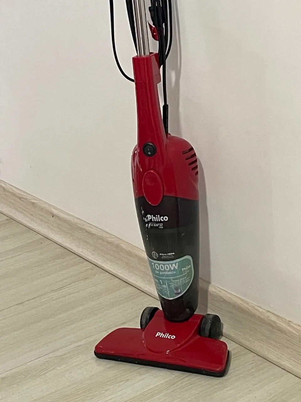 Aspirador de Pó Vertical Philco 1000W