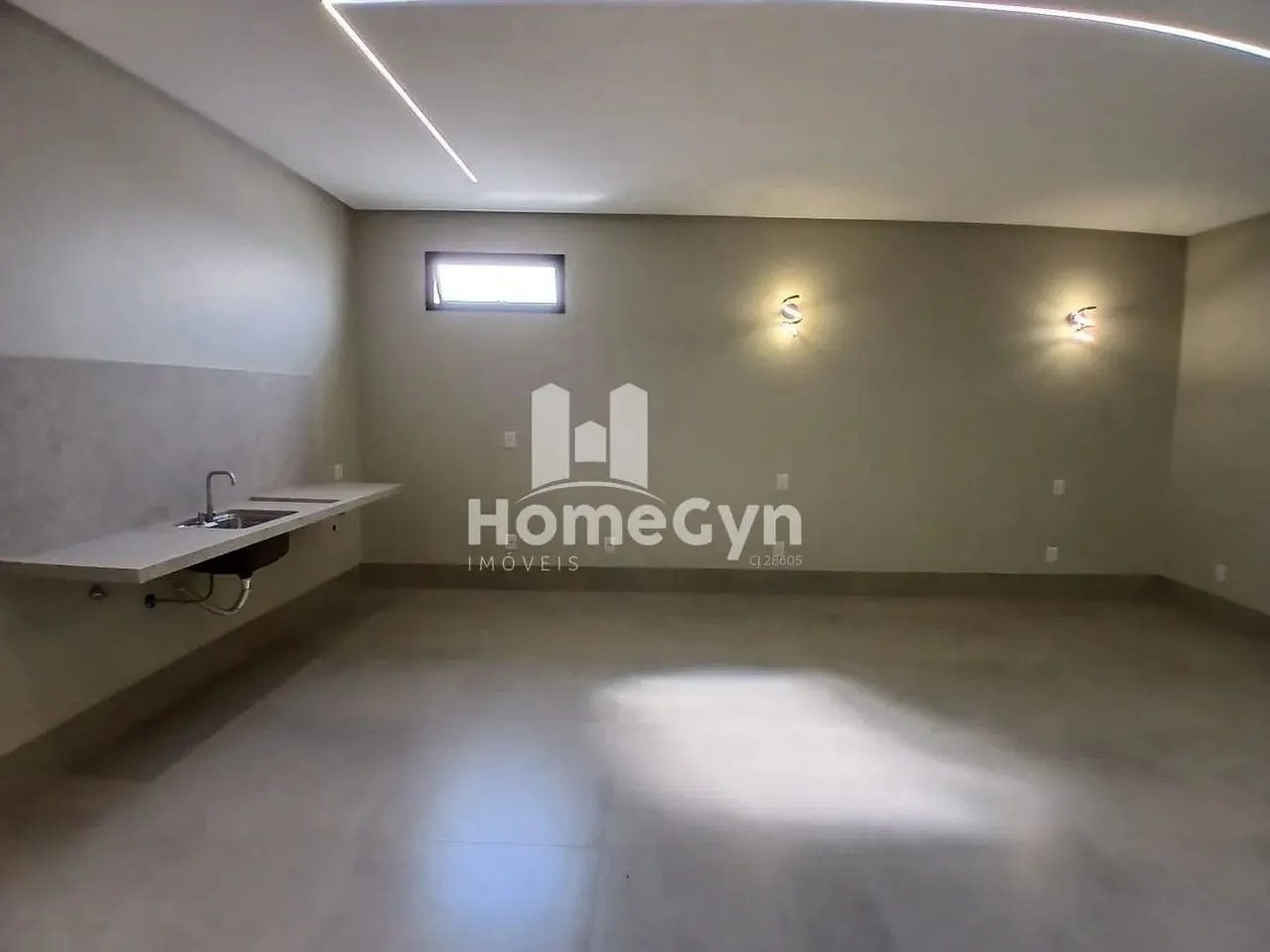 Sala Comercial para locação, Setor Bueno, Goiânia, GO com 32m² e 1 banheiro.