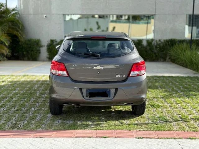 onix 2015, perfeito estado - Foto 5