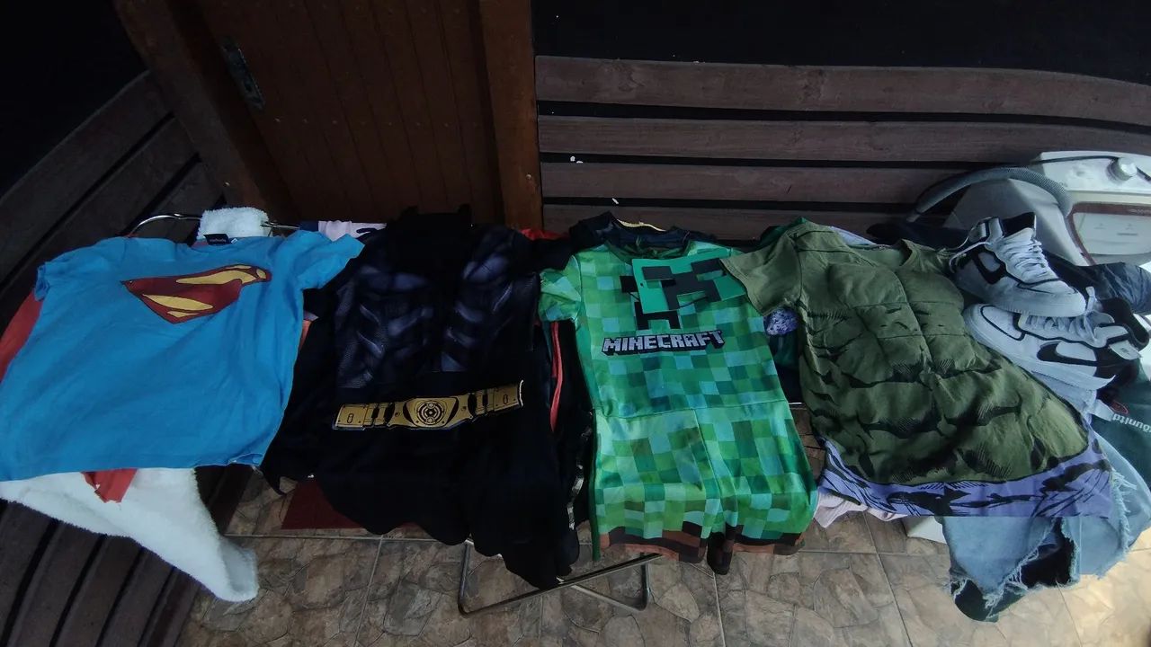 Fantasias Infantis e Camisetas - Super-Heróis, Minecraft e mais! - Foto 2