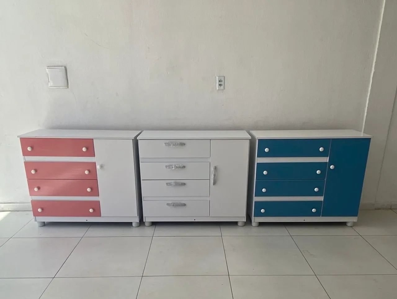 CÔMODA 100% MDF NOVAS