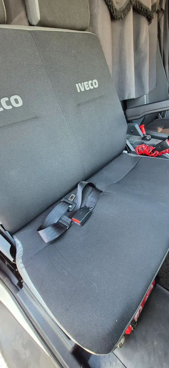 Iveco Tector 11-190 câmara fria  - Foto 15