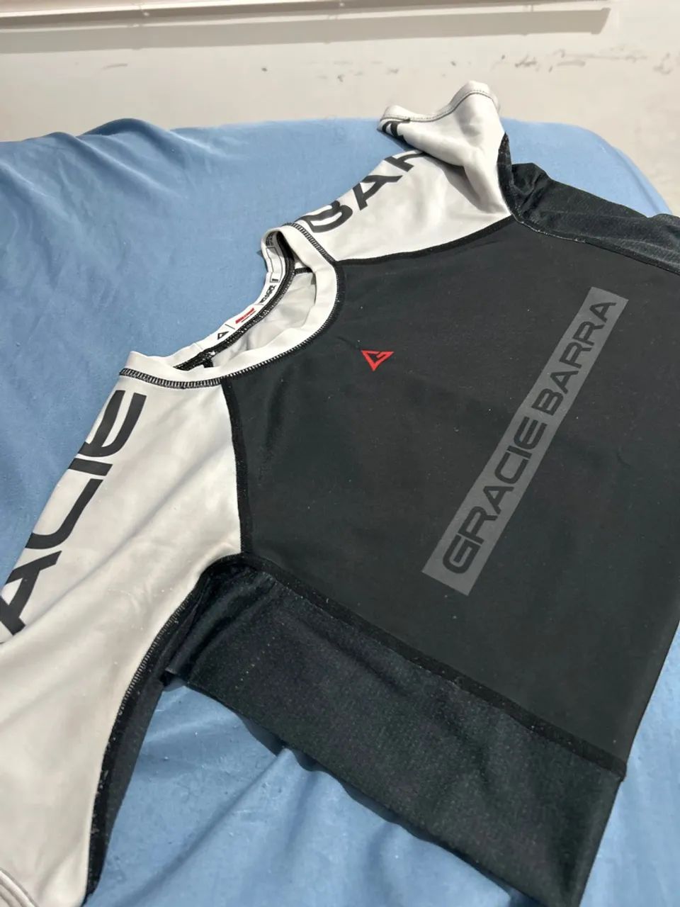 Rashguard Gracie Barra - Tamanho PP-P