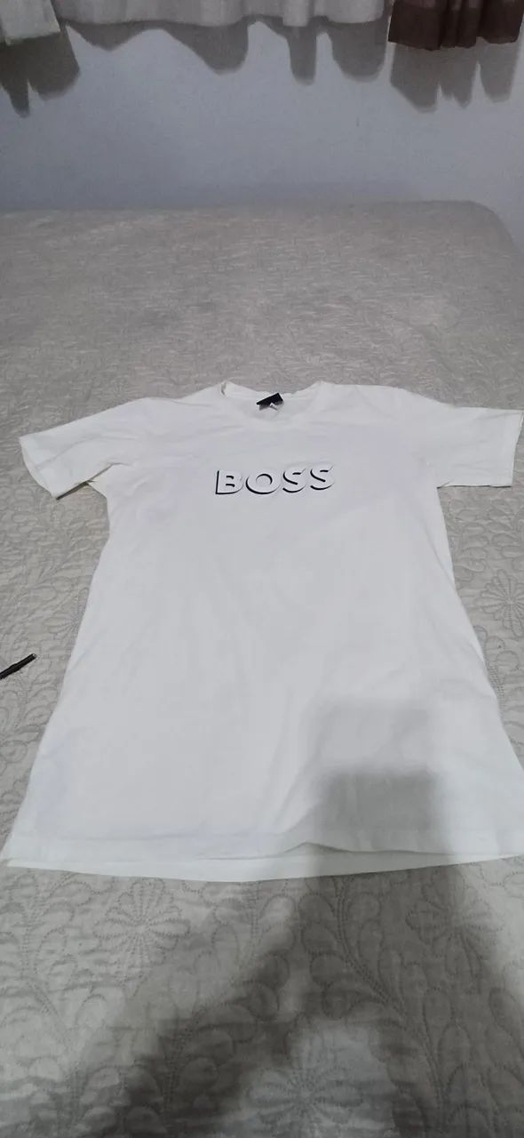 Conjunto BOSS: Camiseta e Shorts - Foto 5