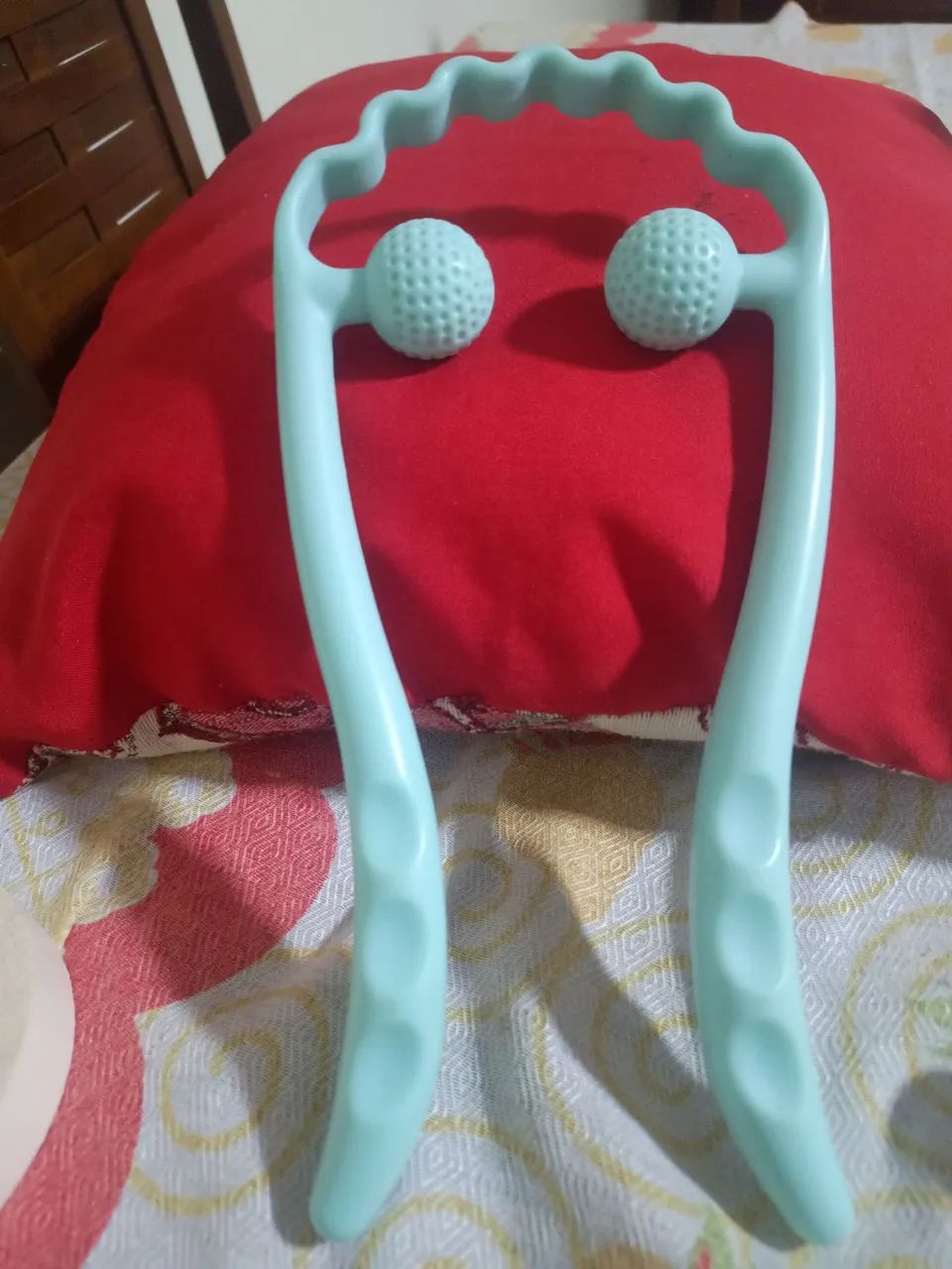 Massageador de pescoço - Relaxe e alivie a tensão!