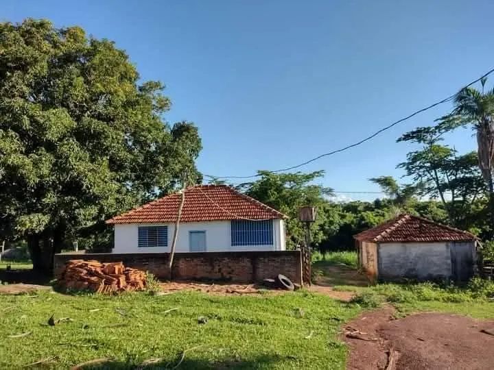 Vendo chácara de 7,5 alqueires a 17 km de Ituiutaba - Foto 2