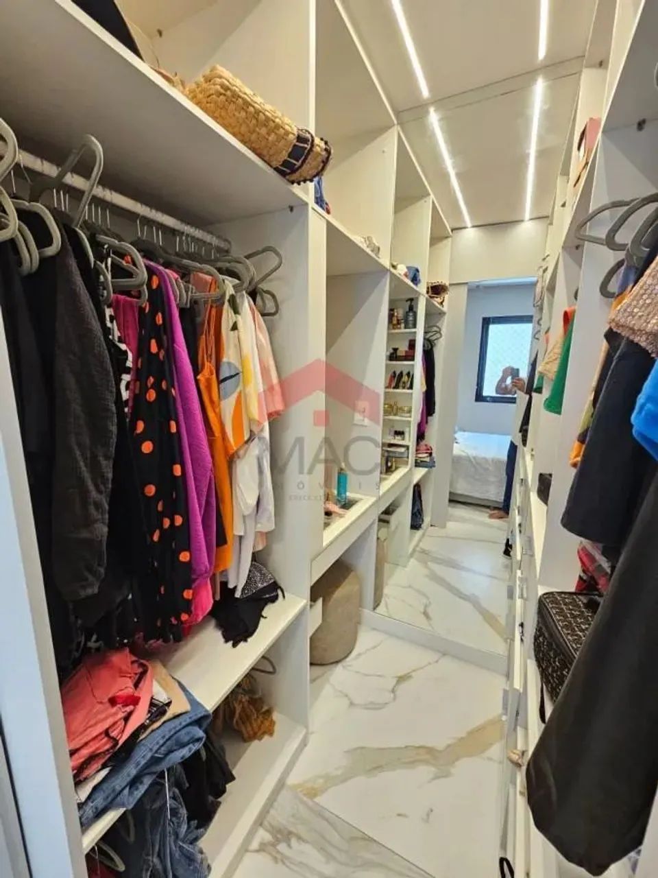 Apartamento para Venda em Salvador, Stiep, 3 dormitórios, 1 suíte, 2 banheiros, 1 vaga - Foto 8