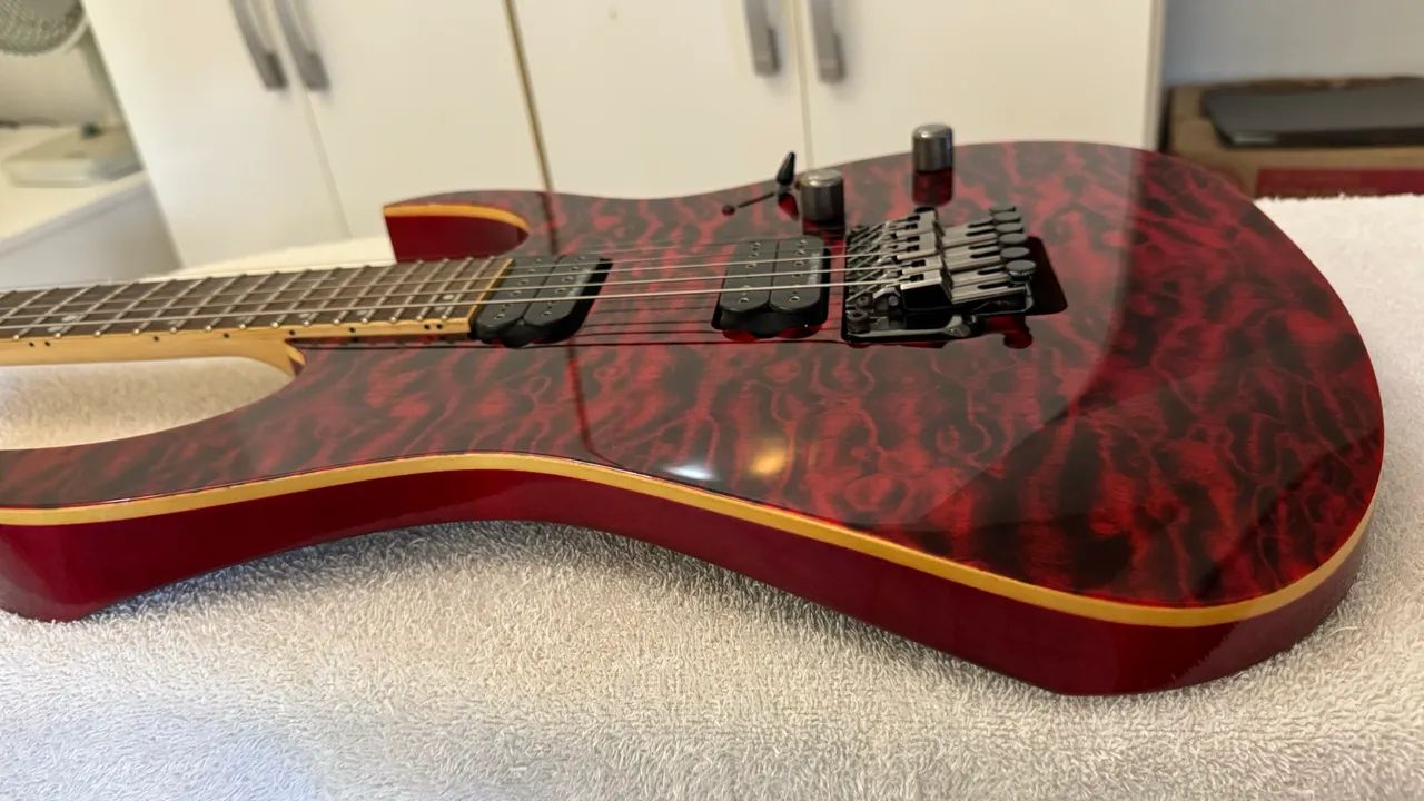 Guitarra Ibanez Premium RG920QMZ - Instrumentos musicais - Praia