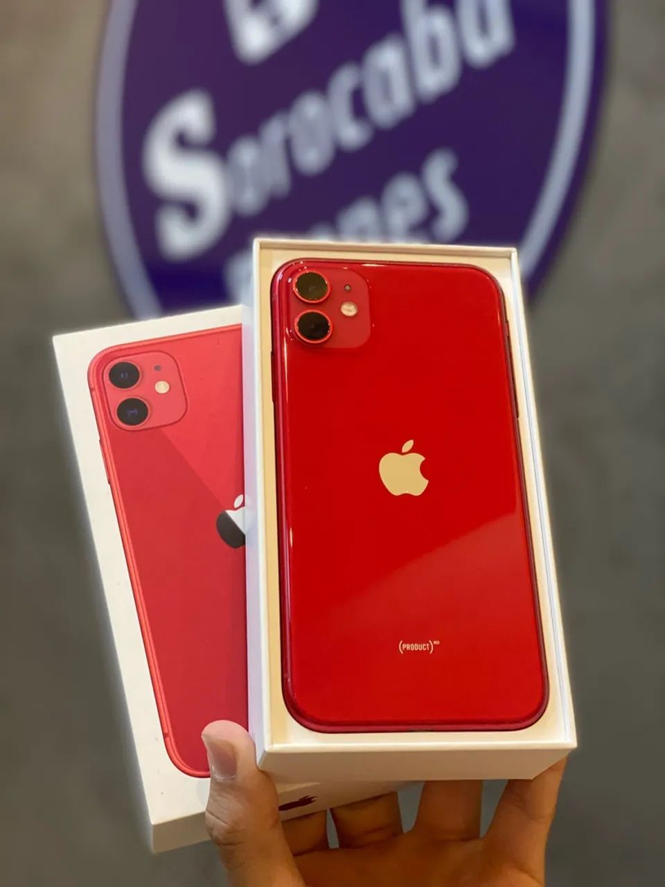 iPhone 11 Vermelho-seminovo com garantia 