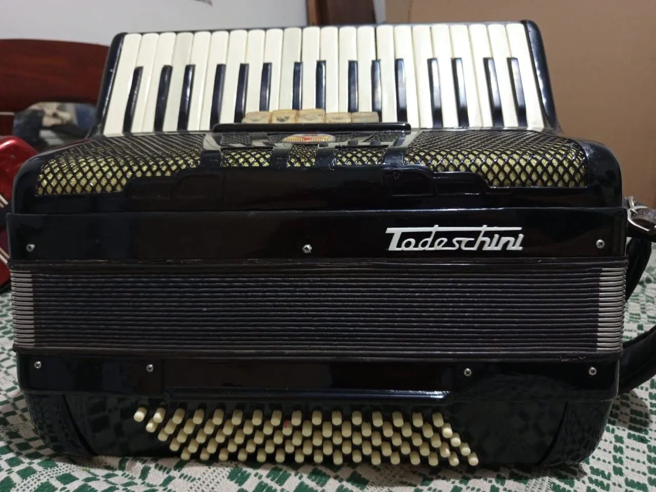 Sanfona Todeschini 80bxs 