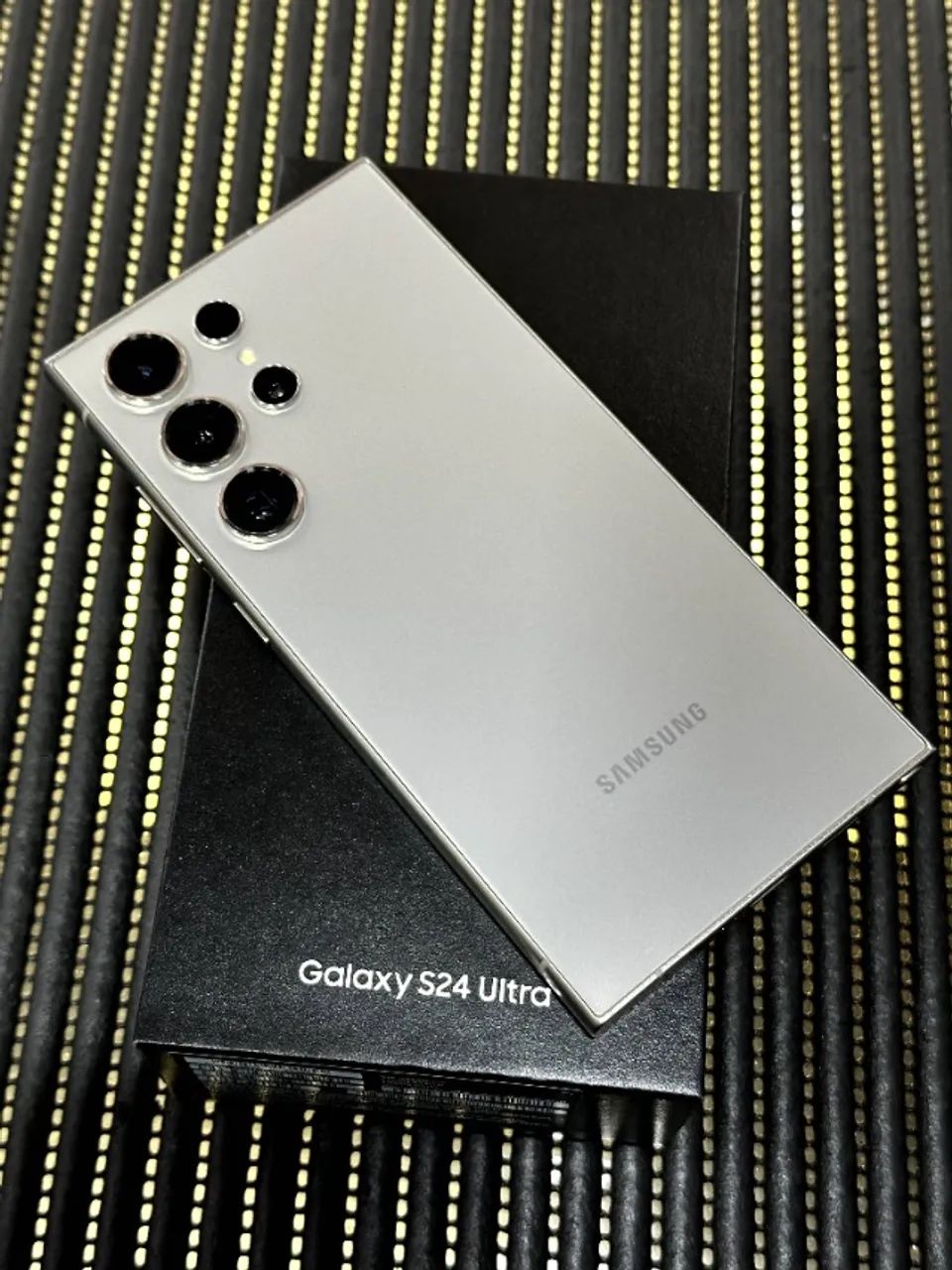 *Samsung Galaxy S24 Ultra 512GB Cinza/ Garantia/ Loja Física